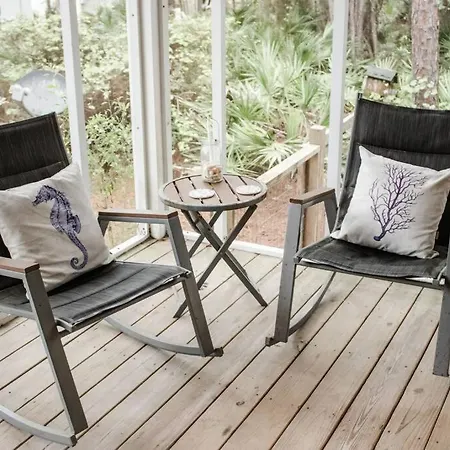 Pet Friendly Cottage Nestled In The Pines With Cozy Fire Pit Only Minutes To Beaches Dauphin Island Exterior foto